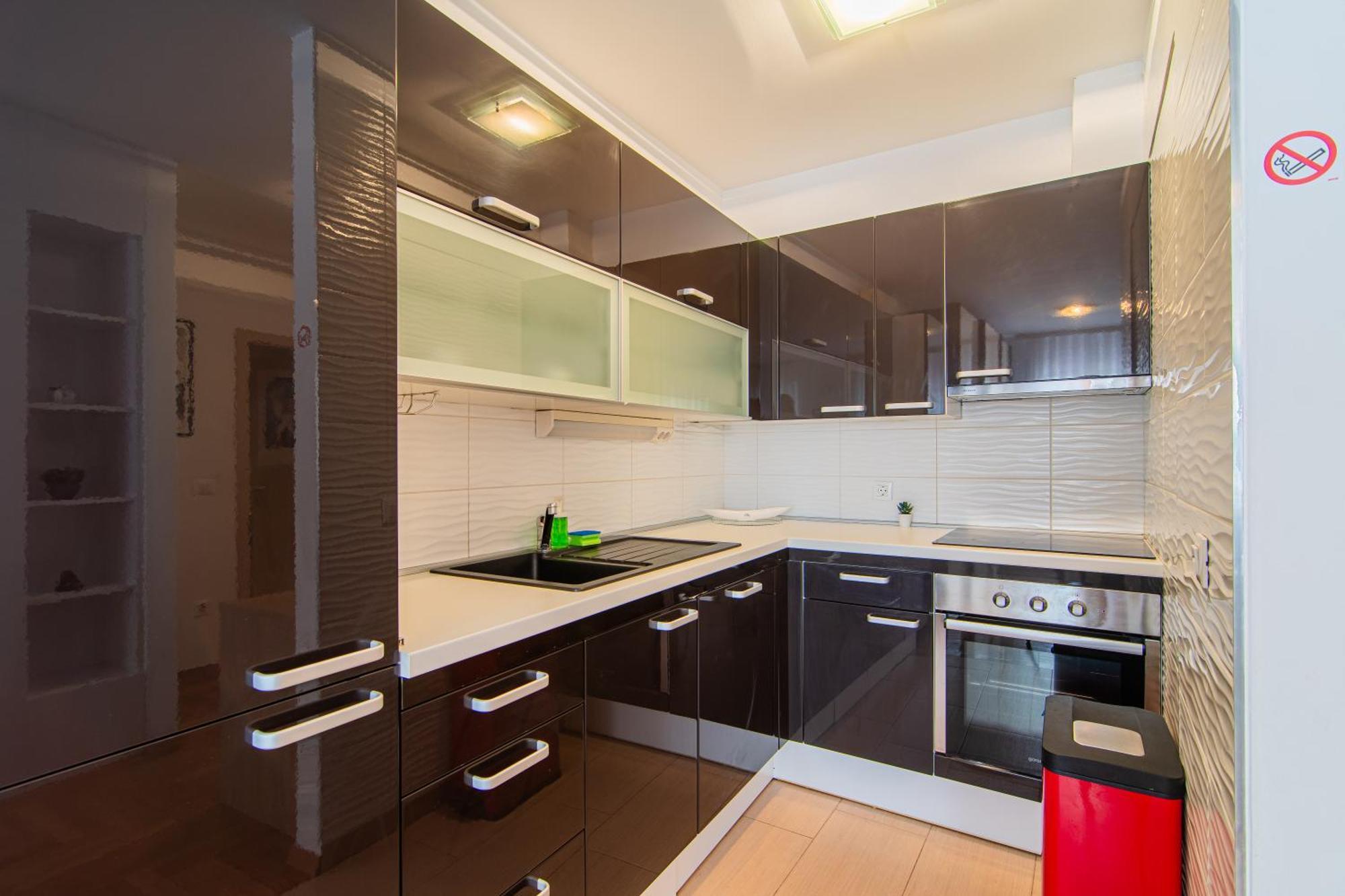 Flexible Selfcheckins 97 - Zagreb - Garden - Parking- Loggia - 2 Bedrooms Dış mekan fotoğraf